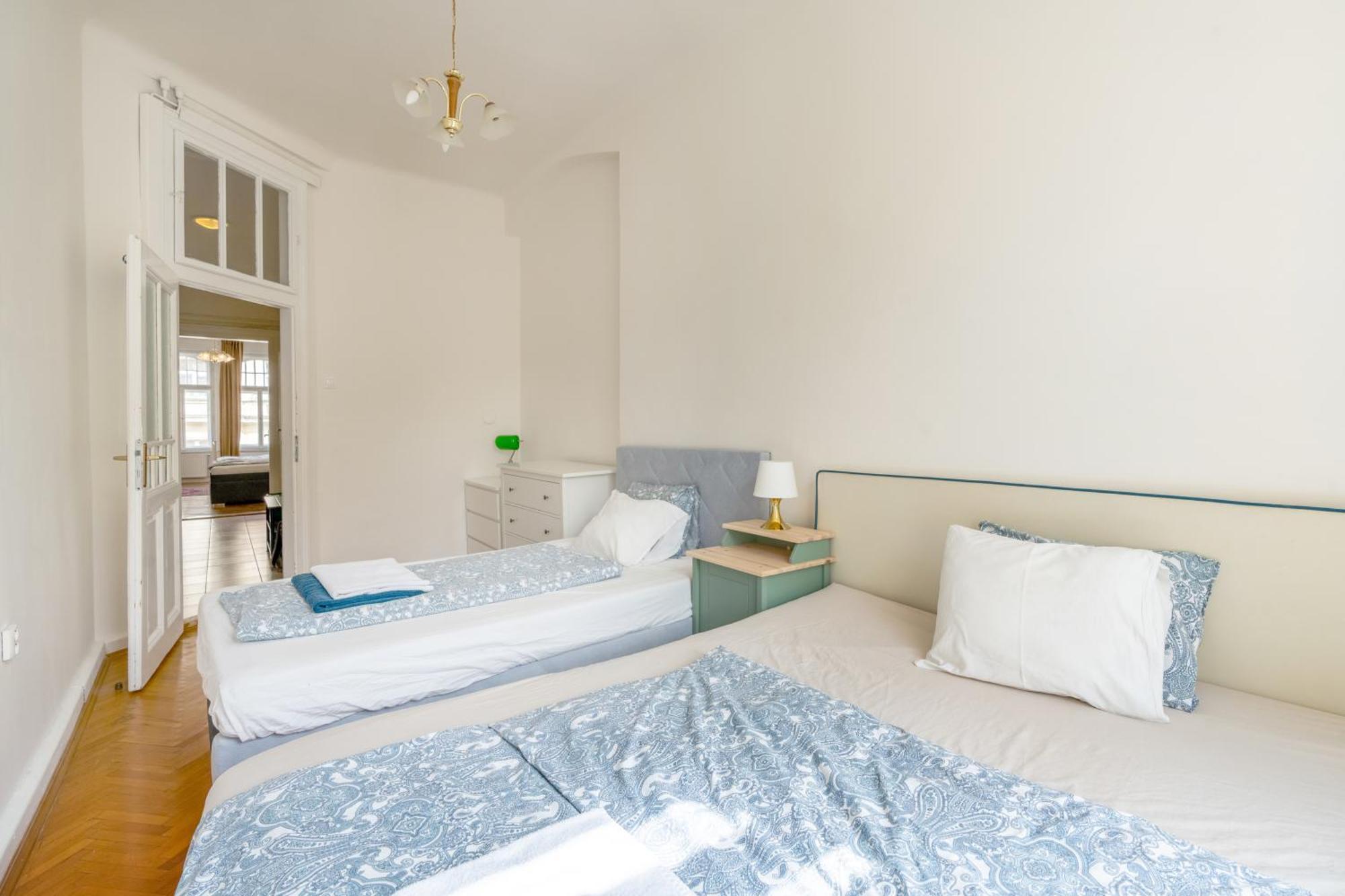 Apartment Vezenska *