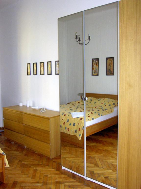 Apartment Vezenska *